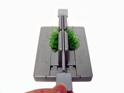 Bowdabra Wand
