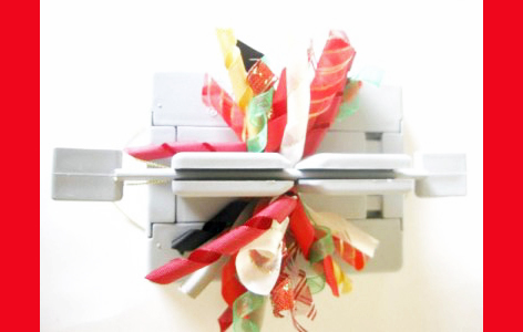 Winter Crafts Kids Can Make: Curly Ribbon Clips