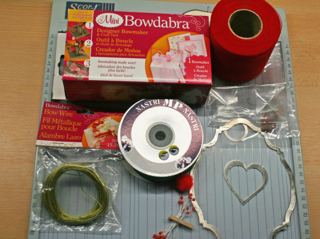 Rudolph the Red Nose Reindeer's Wife Treat Bags bow maker tool