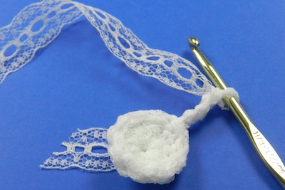ribbon bow maker