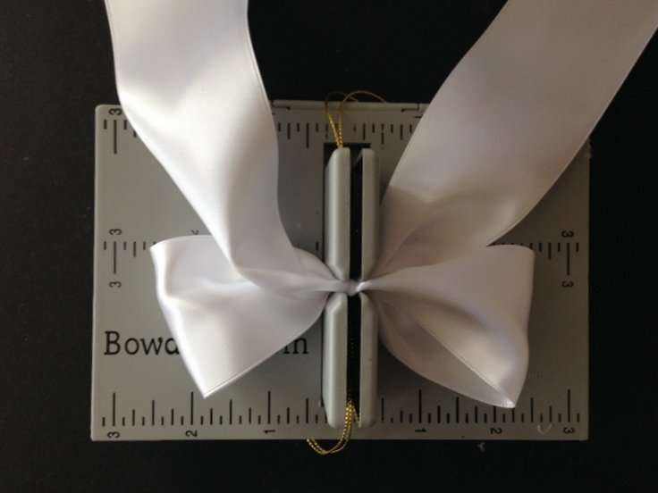 bow maker tool