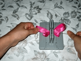 how to decorate christmas gifts with ribbon