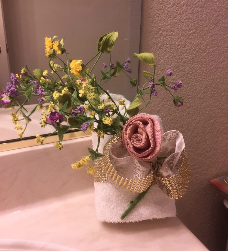 bathroom decor