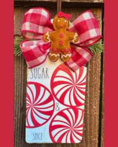 How to make the cutest mini cutting board wall hanger
